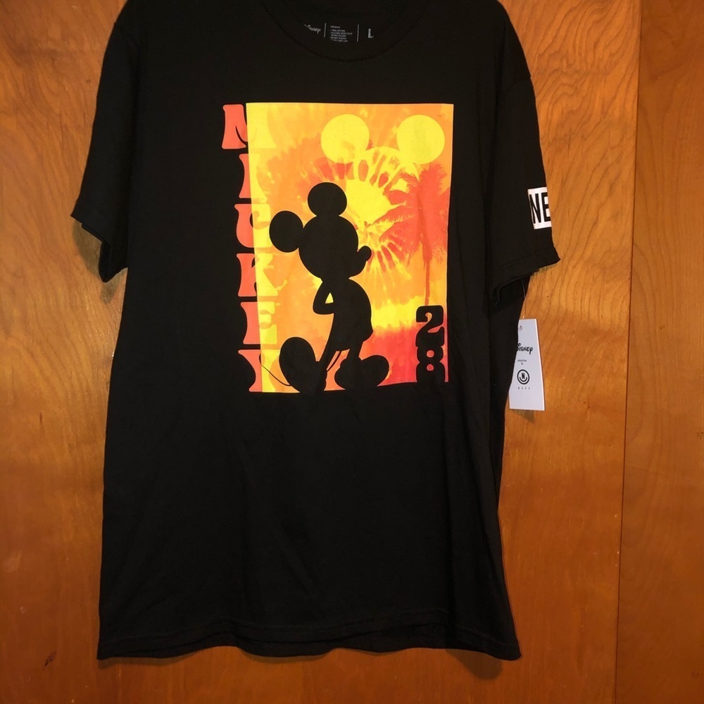 Neff Disney Mickey Mouse Silhouette 28 T-Shirt L